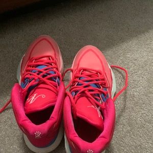 Kyrie infinity basketball shoes